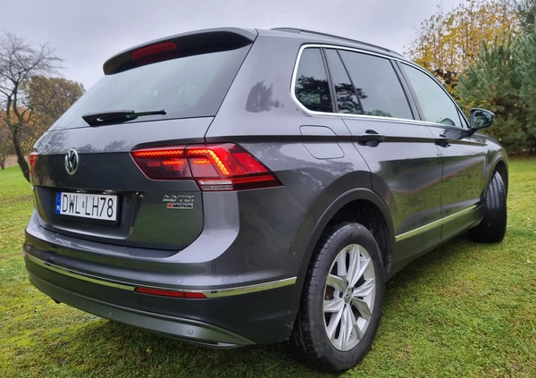 Volkswagen Tiguan cena 94200 przebieg: 154000, rok produkcji 2017 z Miłakowo małe 562